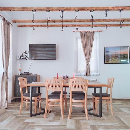 Villa Tangra Grashtitsa ภายนอก รูปภาพ